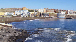 Una incidencia afecta temporalmente a una ducha de la zona sur de la playa de Melenara 